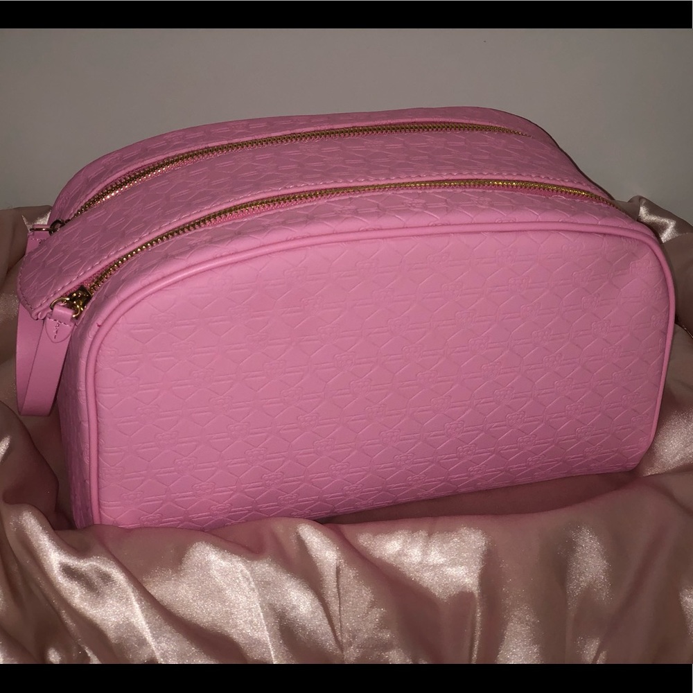 A Jeffree Star X Shane Dawson collab makeup bag.